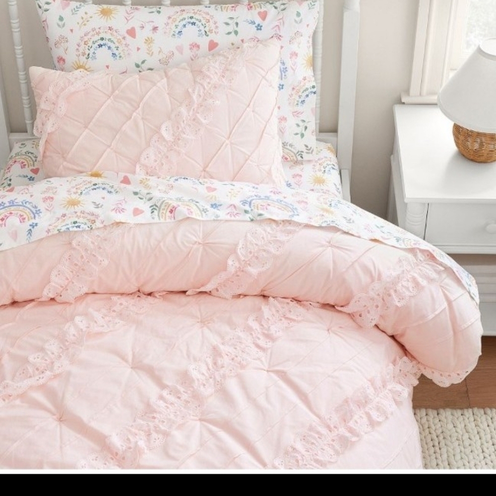 Pottery Barn Kids Light Pink Ruffled Comforter
